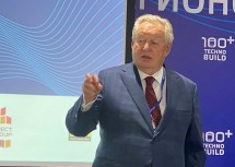 Михаил Посохин: У российских территорий два пути развития – малые города и агломерации