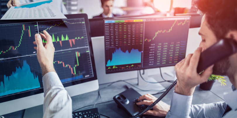 ЦБ решил не проводить торги на Мосбирже 1 марта