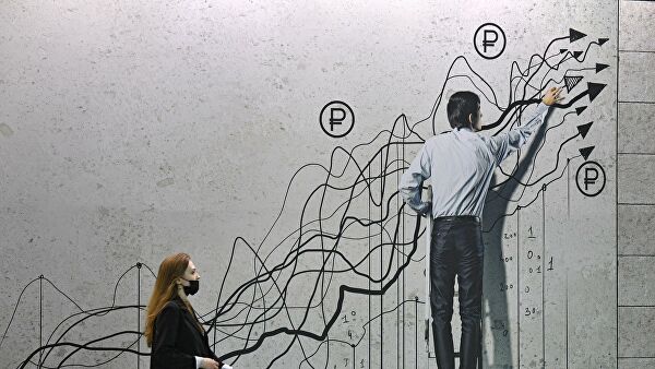 Финансист научил, как выгодно вложить десять тысяч рублей