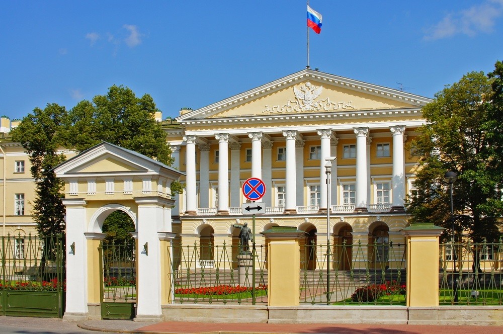 Смольный расширил зоны ответственности вице-губернаторов