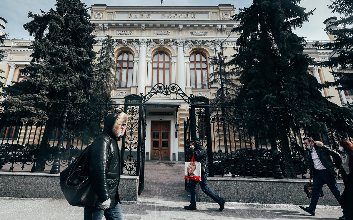 ЦБ раскрыл сроки и параметры прямых ограничений на кредиты