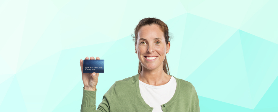 Без права выбора: 50,6% россиян при трудоустройстве не могли выбрать зарплатный банк