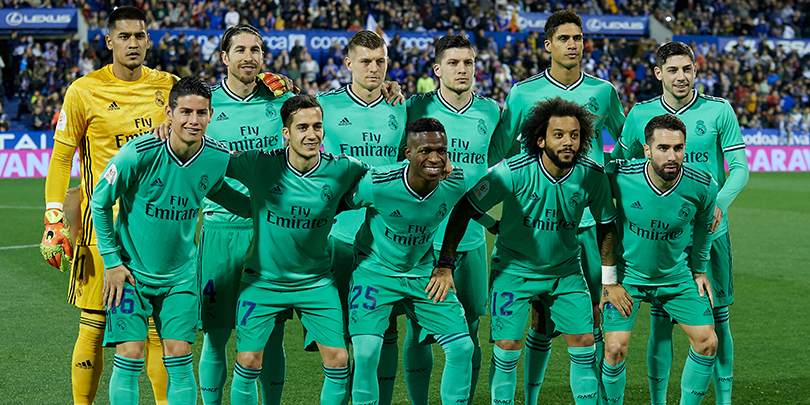 Владелец футбольного клуба Real Zaragoza ведет переговоры о продаже доли