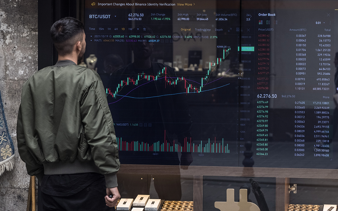 Минфин назвал возможный лимит вложений в криптовалюту для начинающих