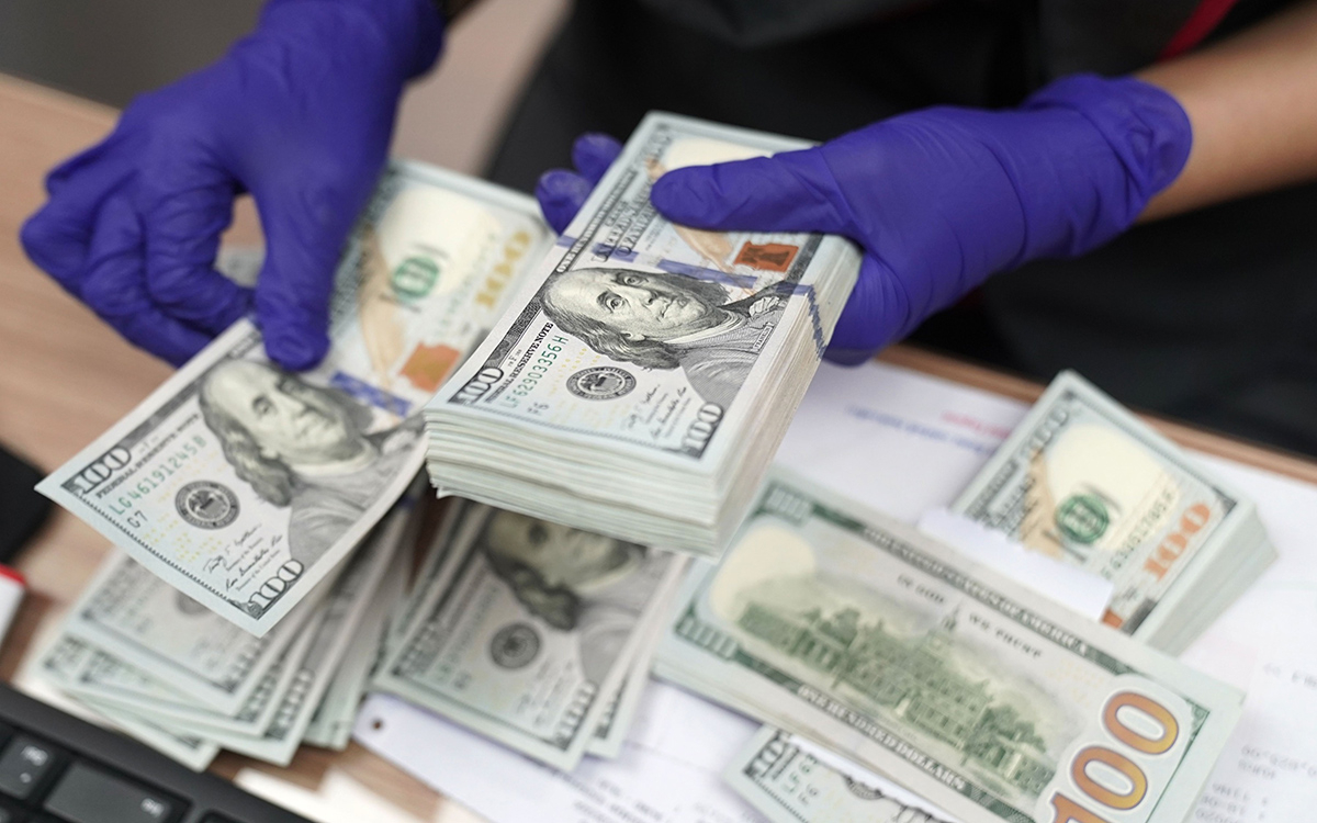 В Японии заявили о невозможности конфисковать резервы ЦБ из-за законов