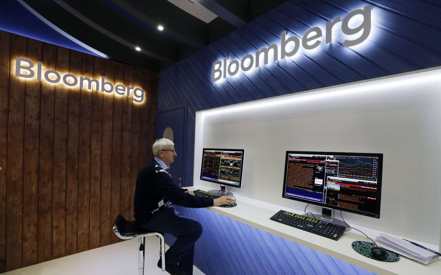 Bloomberg сообщил о приостановке деятельности в России и Белоруссии