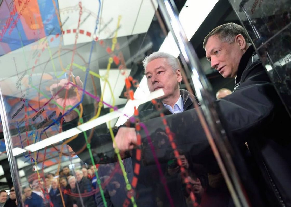 Метростроителям подарили праздник