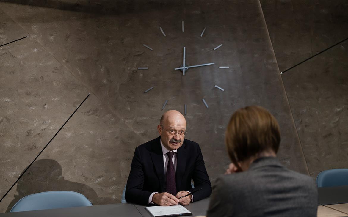 Задорнов назвал главную проблему переориентации торговли на Восток