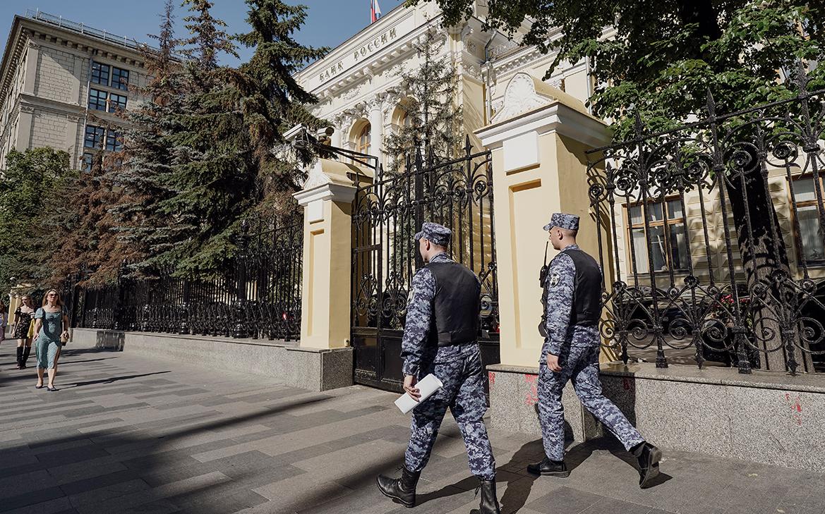 ЦБ выявил рост фирм-однодневок после запуска антиотмывочного «светофора»