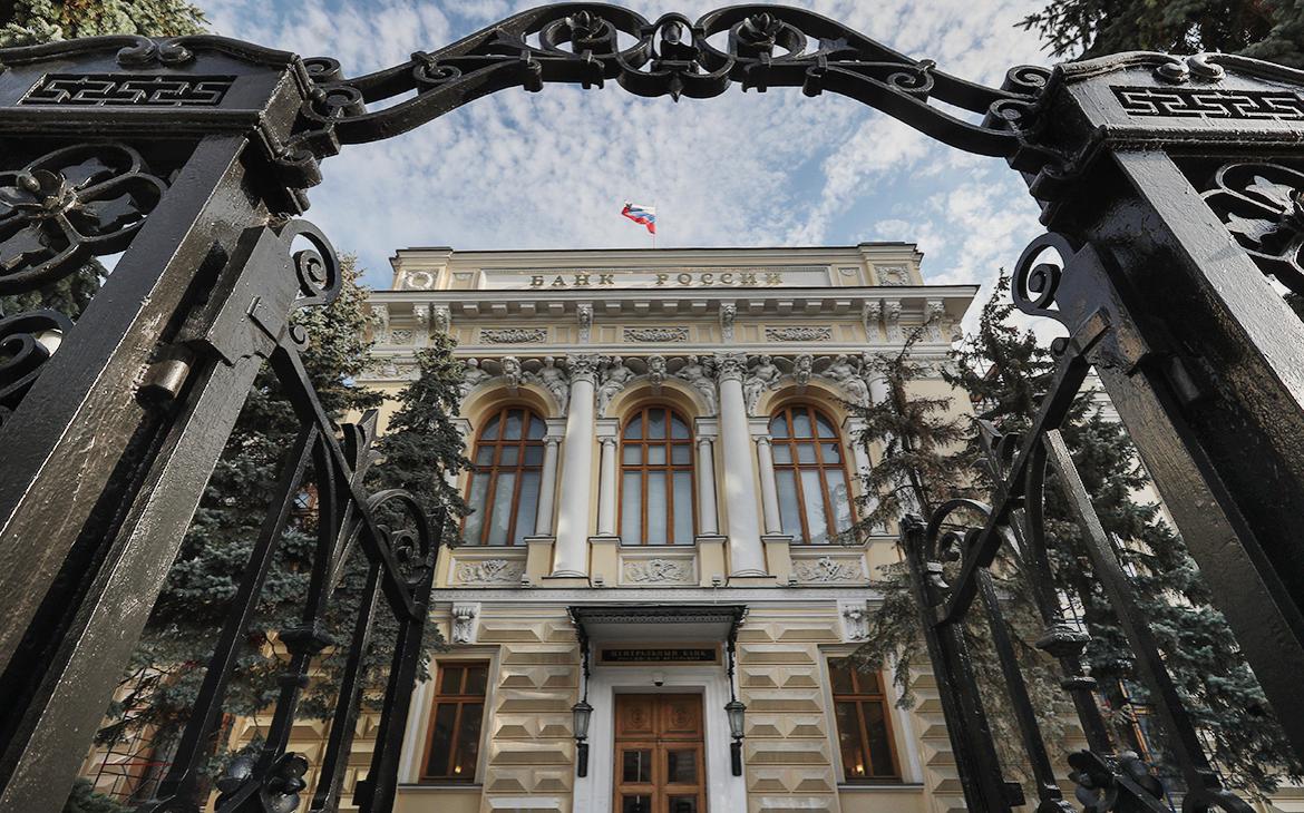 В ЦБ рассказали о бессмысленности давать послабления банкам-«трупам»