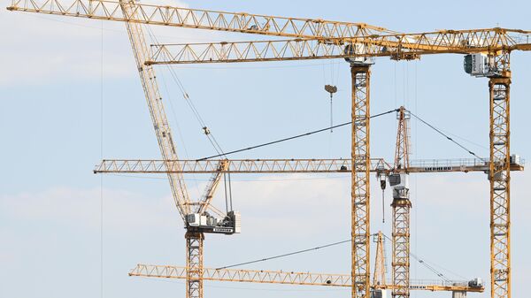 Эксперт: доля приостановленных инвестпроектов в России составляет почти 15%