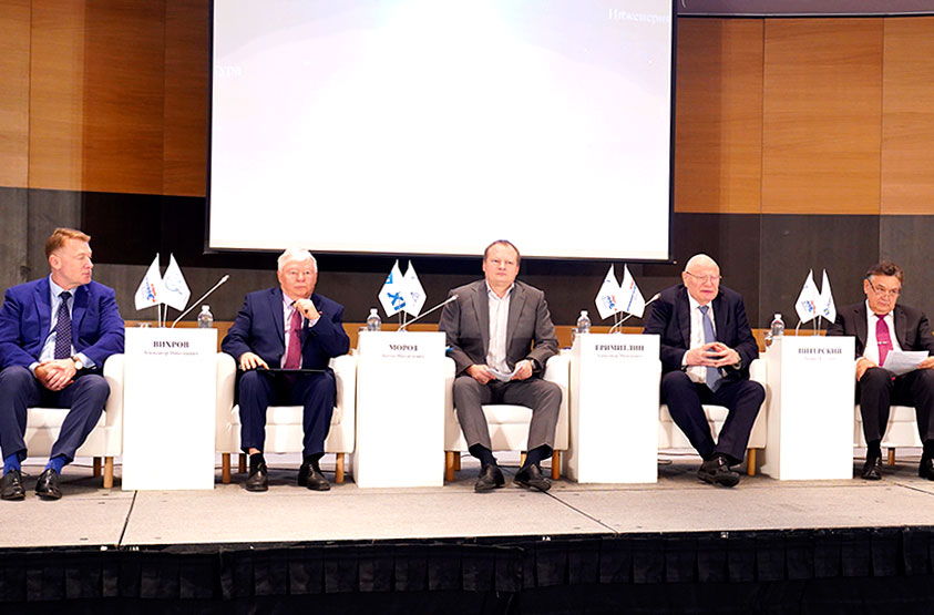 Задачи импортозамещения и обеспечение здорового климата на предприятиях обсудили в Санкт-Петербурге