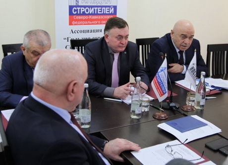 Гильдия строителей СКФО обратилась с наболевшим к главе Республики Дагестан