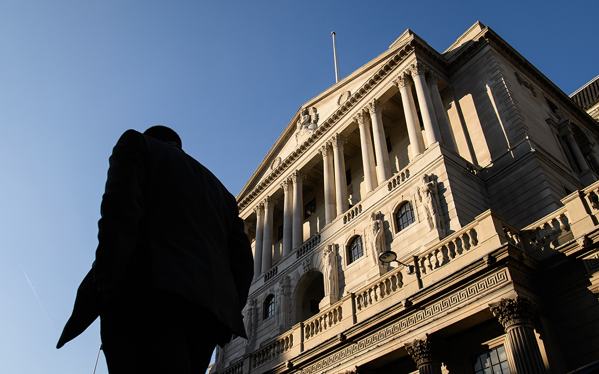 Банк Англии повысил учетную ставку до максимума за 13 лет