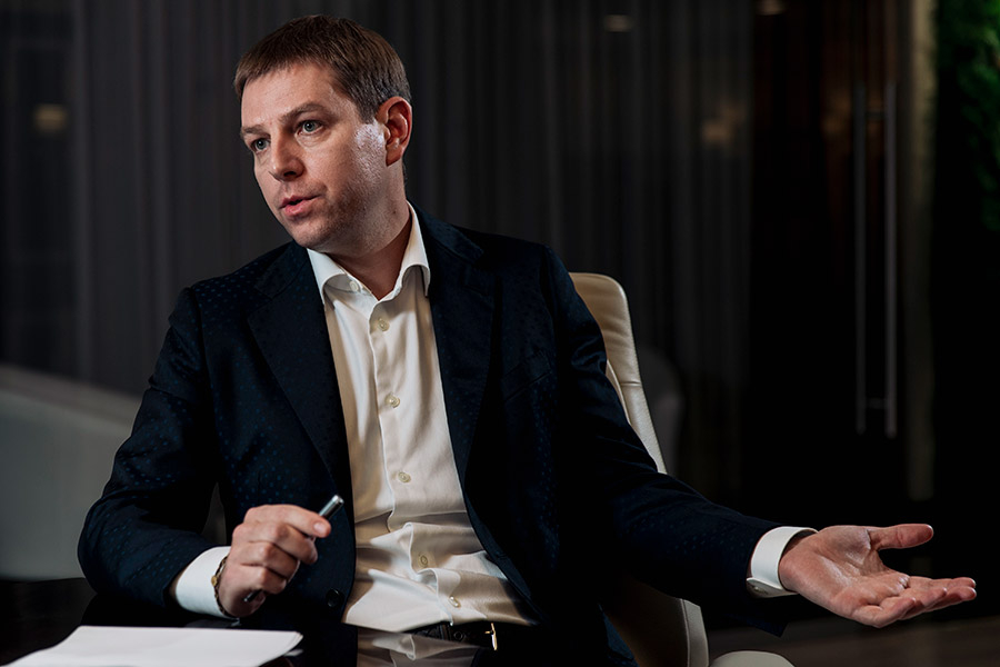 Александр Соколов