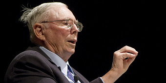 Многолетний соратник Баффета величил долю в Alibaba почти в два раза