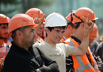 Трудовые мигранты достанутся «статусным» стройкам