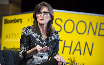 Игроки на понижение заработали $999 млн на фондах Ark Invest за январь